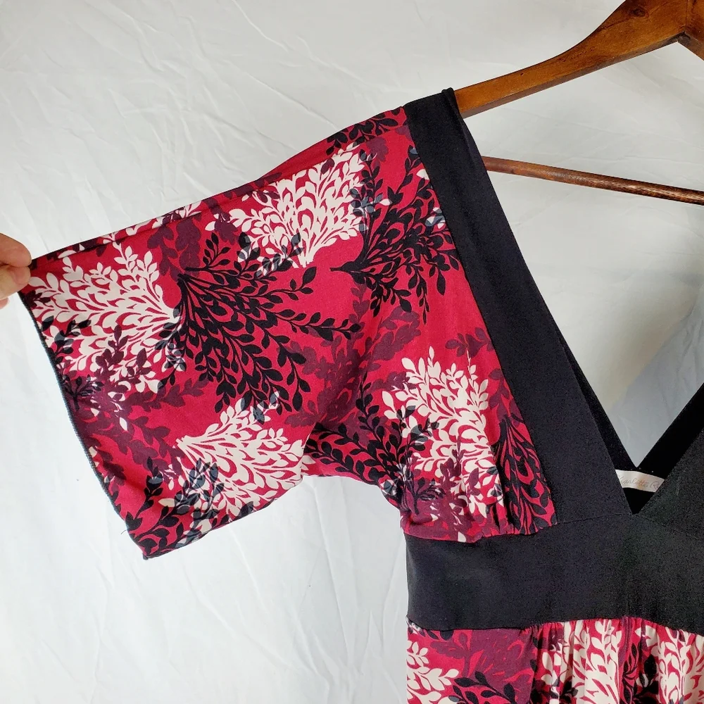 Vintage Y2K Charlotte Russe Floral Plunge Neck‎ Babydoll Top